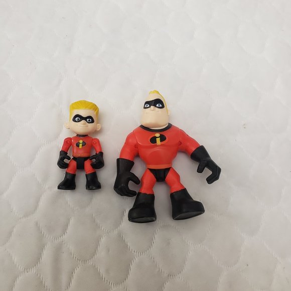 Disney The Incredibles Bundle- Toys, Dolls, Cards - Picture 8 of 10